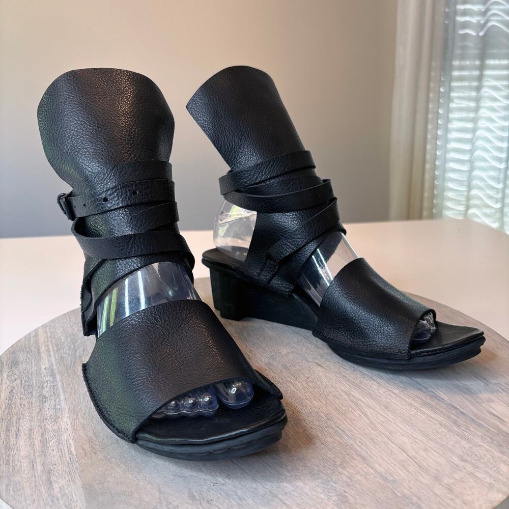 Trippen Black Leather Wrap Strap Wedge Sandals Open Toe EU 40 Avant Garde US 9.5